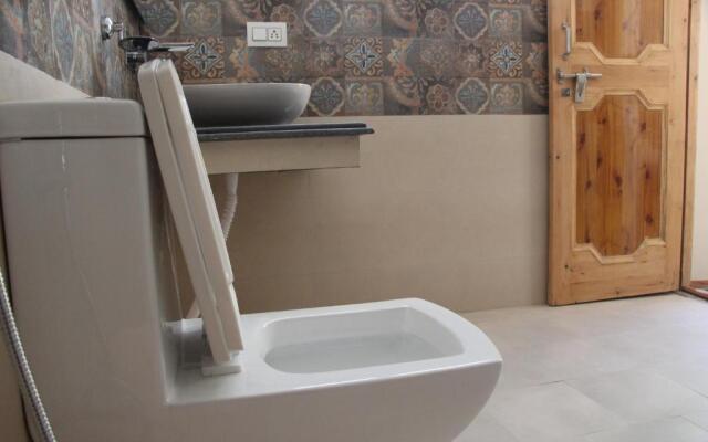 New Moon Guest House