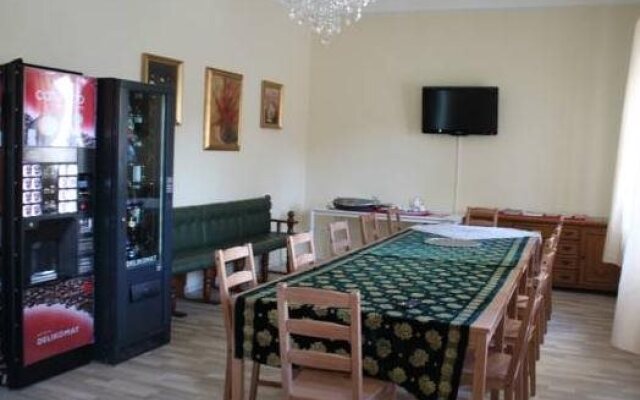 Hostel Sonce