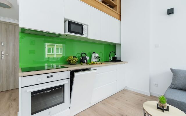 Modern Studios Stachowicza by Renters