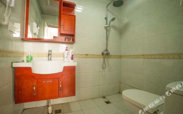 Mount Emei Xianhelou Hotel