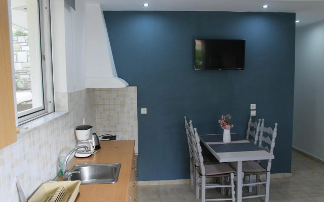 Village Drapanias Apartments