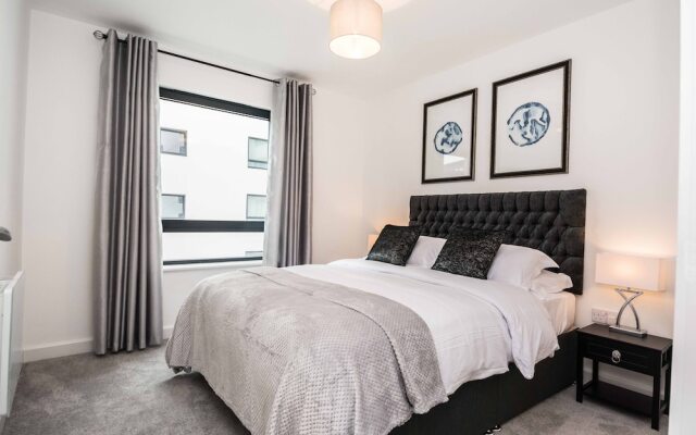Royal Crescent Apartments Vittrum Suites