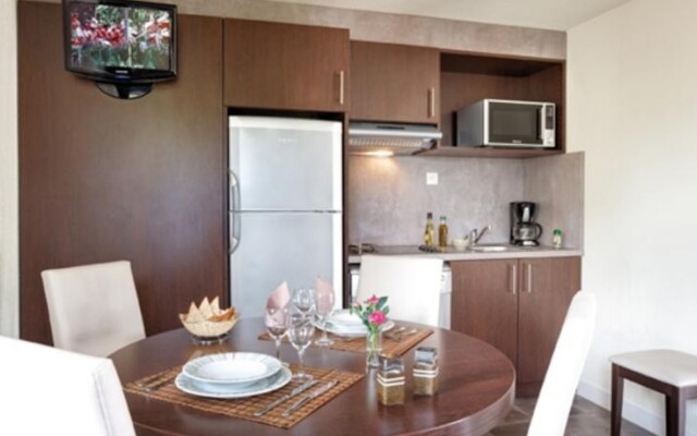 Park & Suites Village La Rochelle - Marans