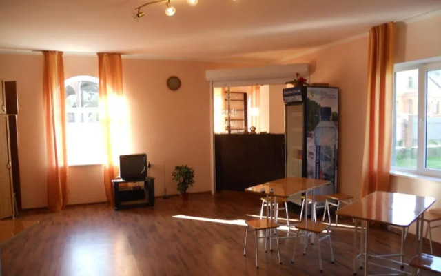 Mariya Guest House