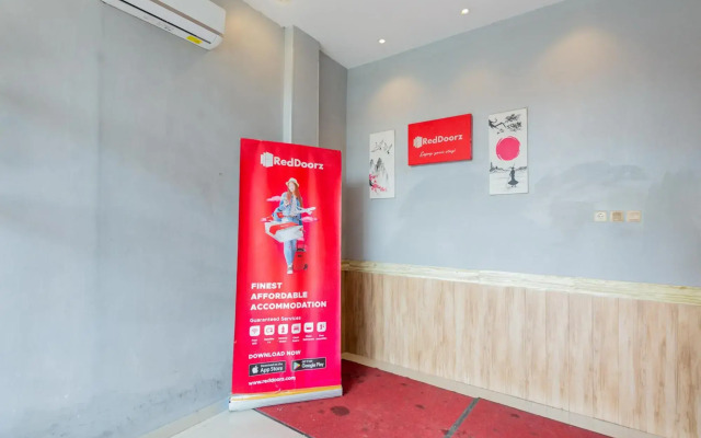 RedDoorz @ Manukan Surabaya