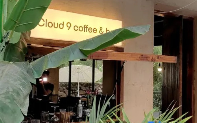 Cloud Nine Inn Tonglu