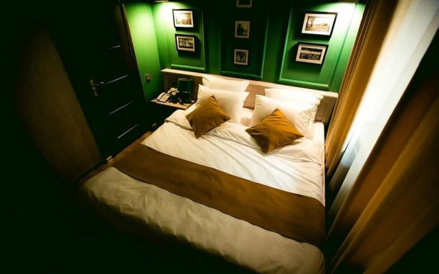 Inside Boutique Hotel