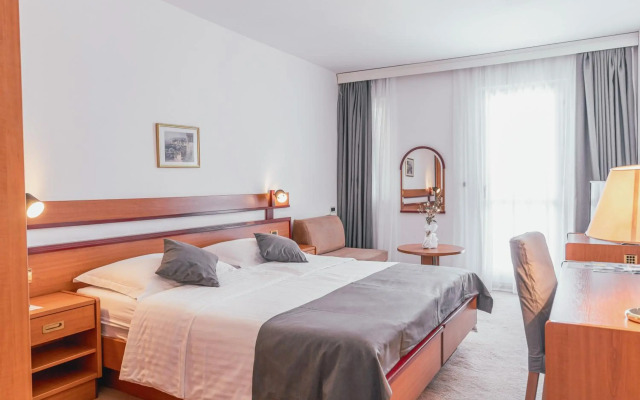 Hotel Horizont