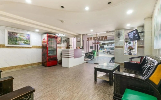 OYO 885 Ngoc Thinh Hotel