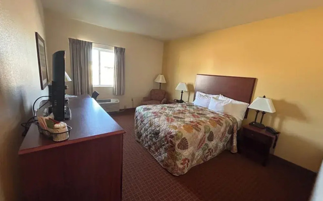 Park View Inn & Suites Hoisington
