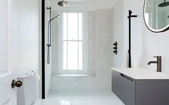 Perfect Pied-a-terre in Clapham by Underthedoormat