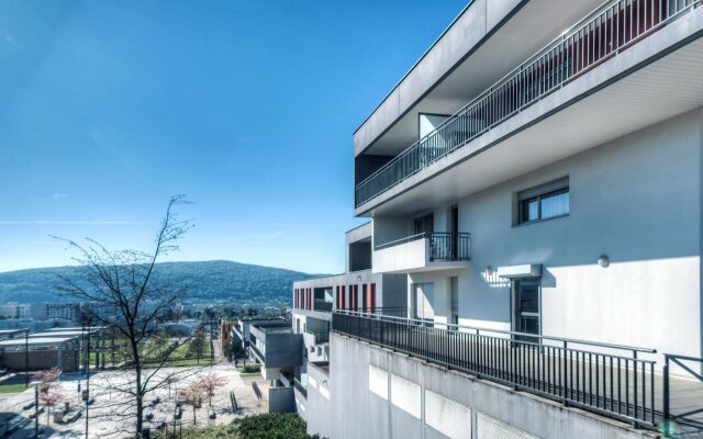 Zenitude Hôtel - Résidences Les Hauts du Chazal