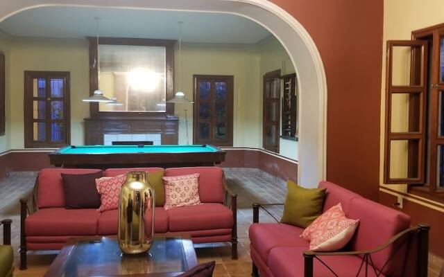 Hotel&Art Gallery Casona de los Milagros