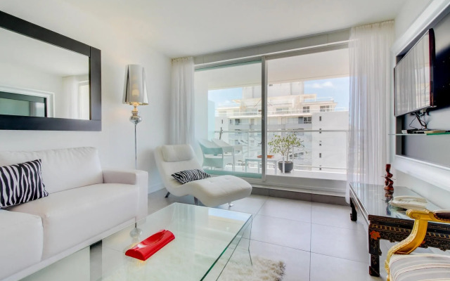 Oceana Suites Yoo Suite 1405