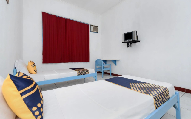 Hotel O Saudara – Guest Rooms – Tegal