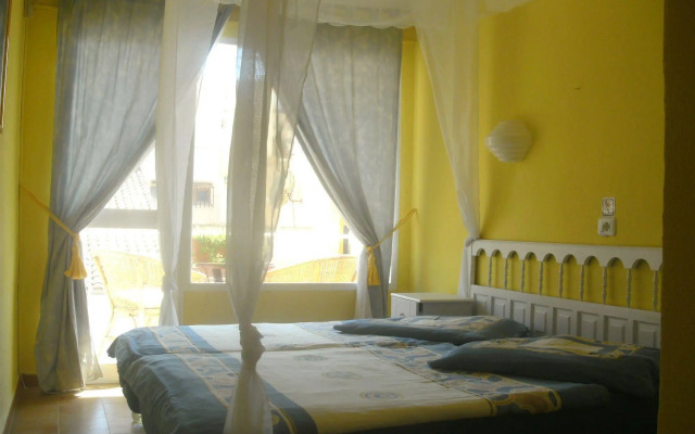 Amena Mar - Guesthouse