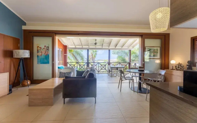 Tropical Escape With Pool and Ocean Views