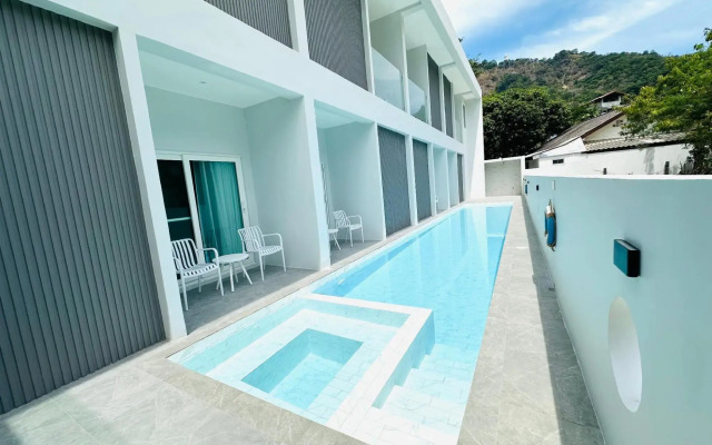 Kata Place Hotel