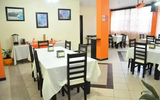 Hotel María Elena