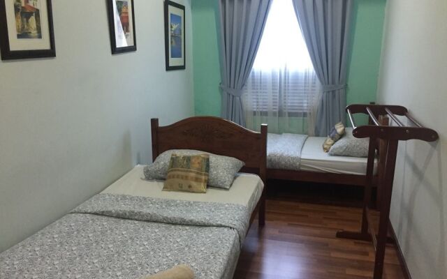 1511 Guest House