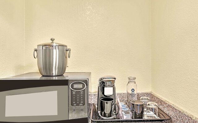 Best Western Plus Lewisville Flower Mound