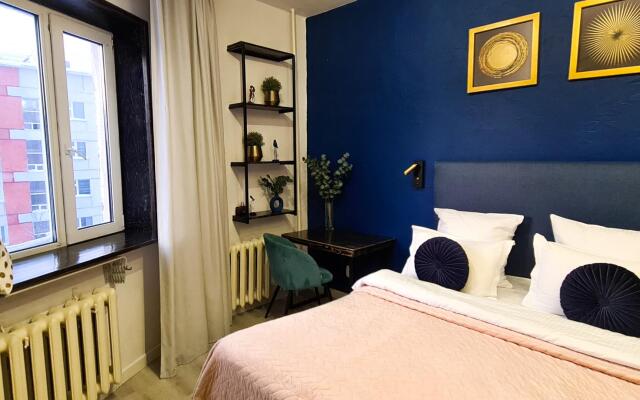 Мириады на улице Молодежная