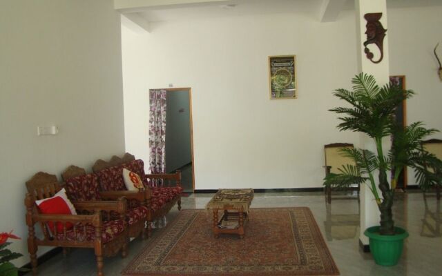 Monkey Garden Hotel