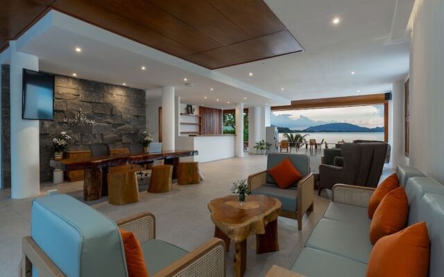 X-sea khanom Harbor Bay Resort