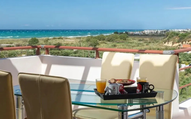 Apollo Seaview Apartment