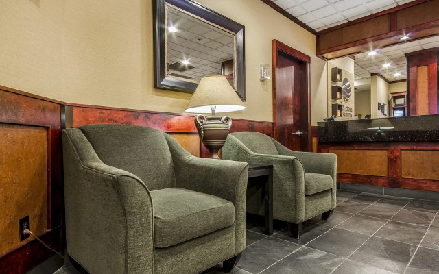 Comfort Inn & Suites