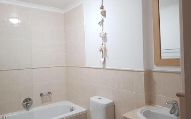 Point Village Accommodation - Santos 7