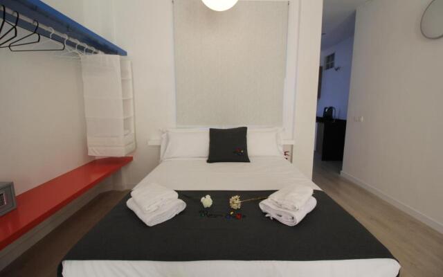 Apartamentos Romero Luna