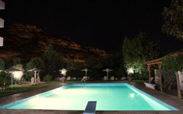 Matala Bay Apartments