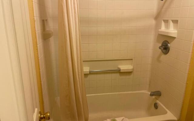 Dilley executive inn