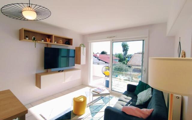 Le 5 SUD Anglet Piscine Parking WIFI