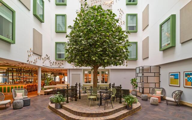 voco The Hague by IHG
