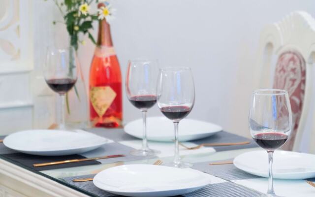 Rosee Hotel & Apartment