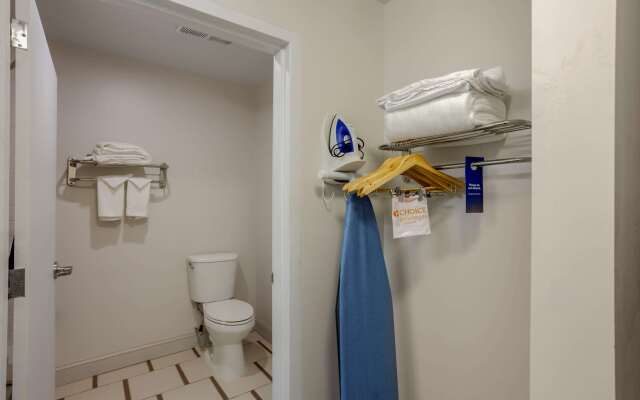 Comfort Inn & Suites Mt. Laurel-Philadelphia