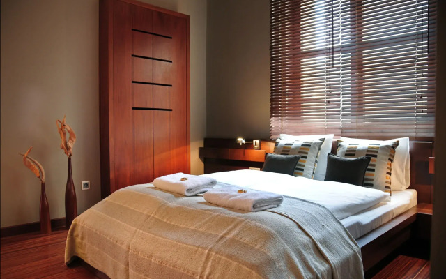 La Gioia Modern Designed Studios