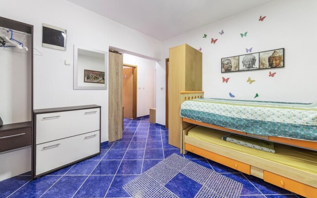 Amazing Apartment in Medulin With Wifi and 2 Bedrooms