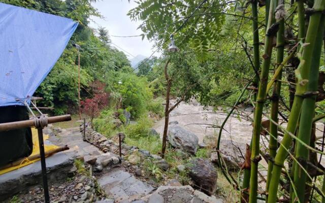 Hobo Rivercamp