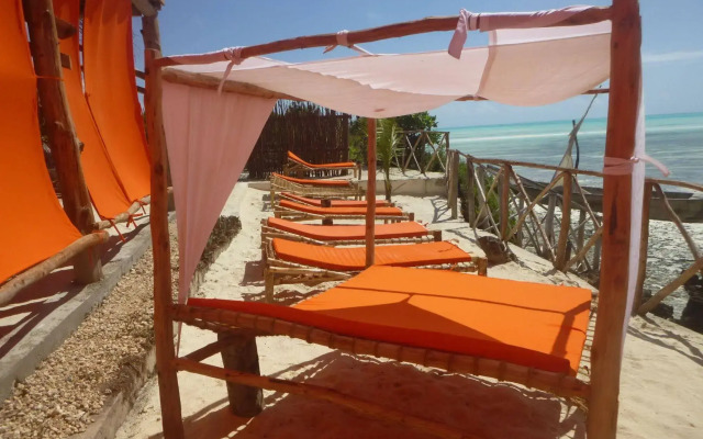 Zanzest Beach Bungalows