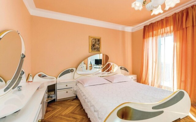 Nice Home in Praputnjak With 3 Bedrooms and Wifi