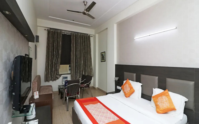 Oyo 3396 Hotel Parichay
