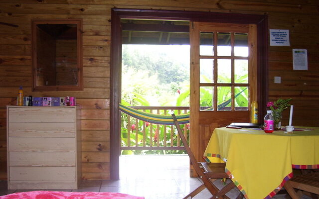 3 Rivers & Rosalie Forest Eco Lodge