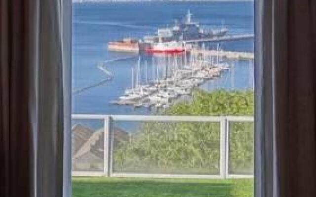 Sea The View Self Catering