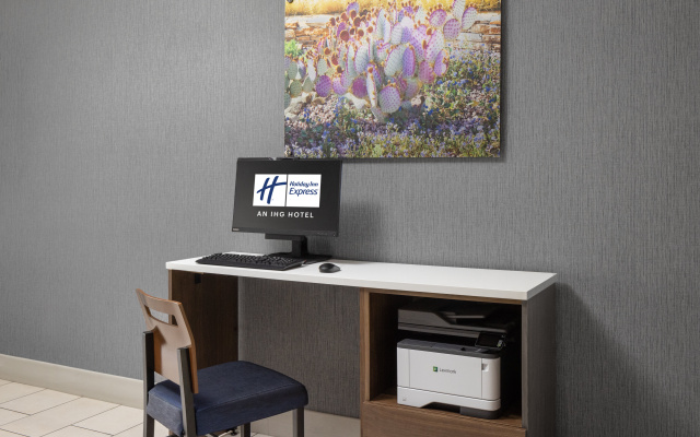 Holiday Inn Express & Suites Phoenix West - Buckeye by IHG