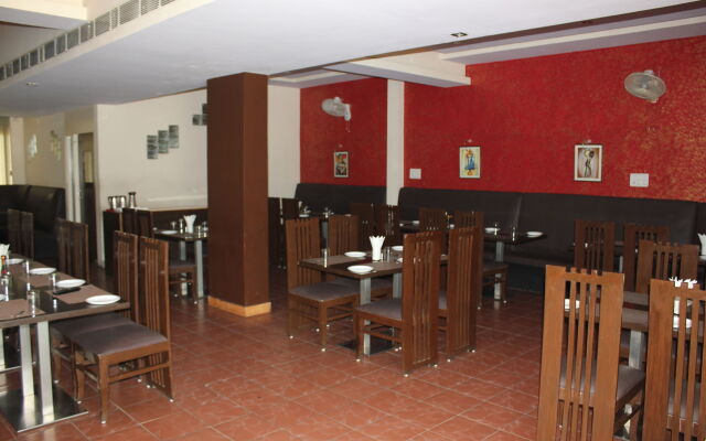 Hotel Savi Regency