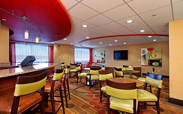 Radisson Plaza Hotel & Suites Kalamazoo