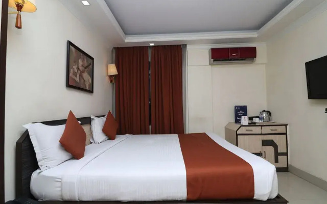 OYO 686 Hotel Thames International